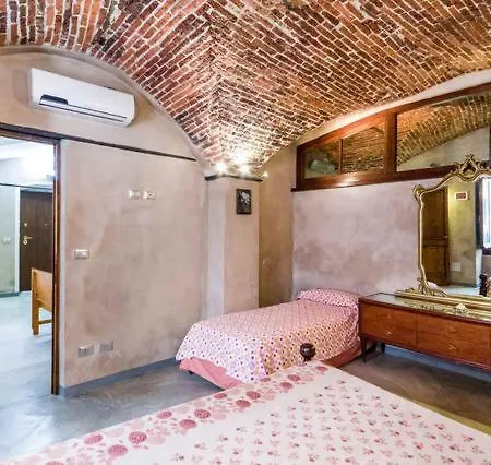 Apartment Lovingenoa - Antico Convento Genoa